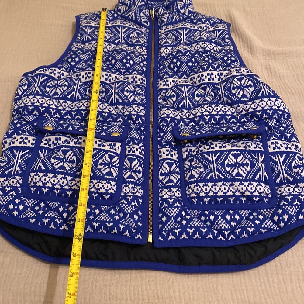 J. Crew Fair Isle Blue & White Quilted Vest. Size L. Style E4865 - Picture 7 of 9